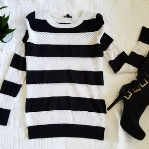 EXPRESS shirt black & white
